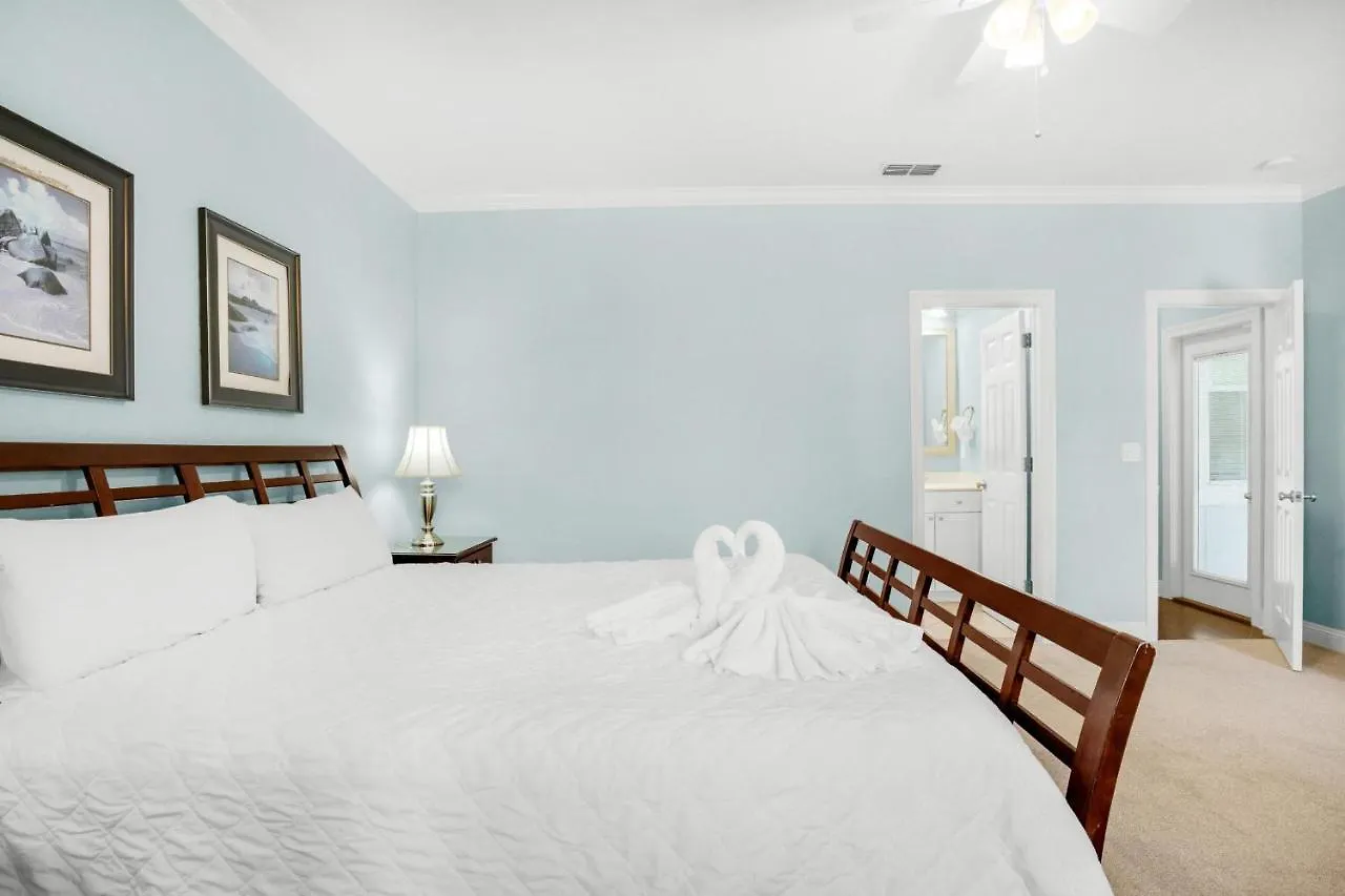 Serenity Destin